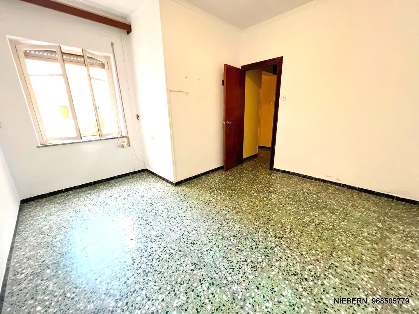 Dormitori de Casa o xalet en venda en Cartagena amb Jardí privat, Terrassa i Traster