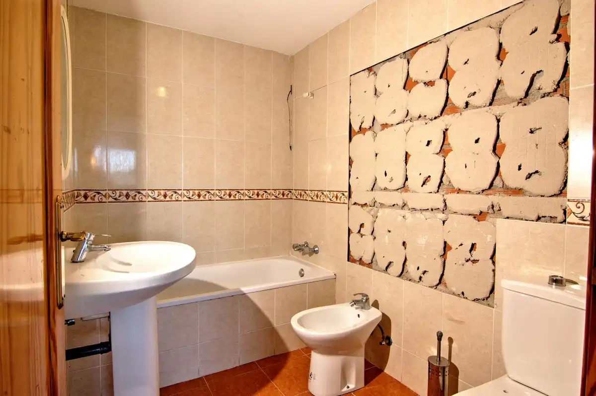 Baño de Piso en venta en Alicante / Alacant con Calefacción y Piscina