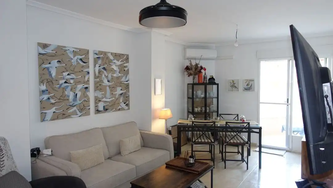 Sala de estar de Piso en venta en Guardamar del Segura con Aire acondicionado, Terraza y Piscina