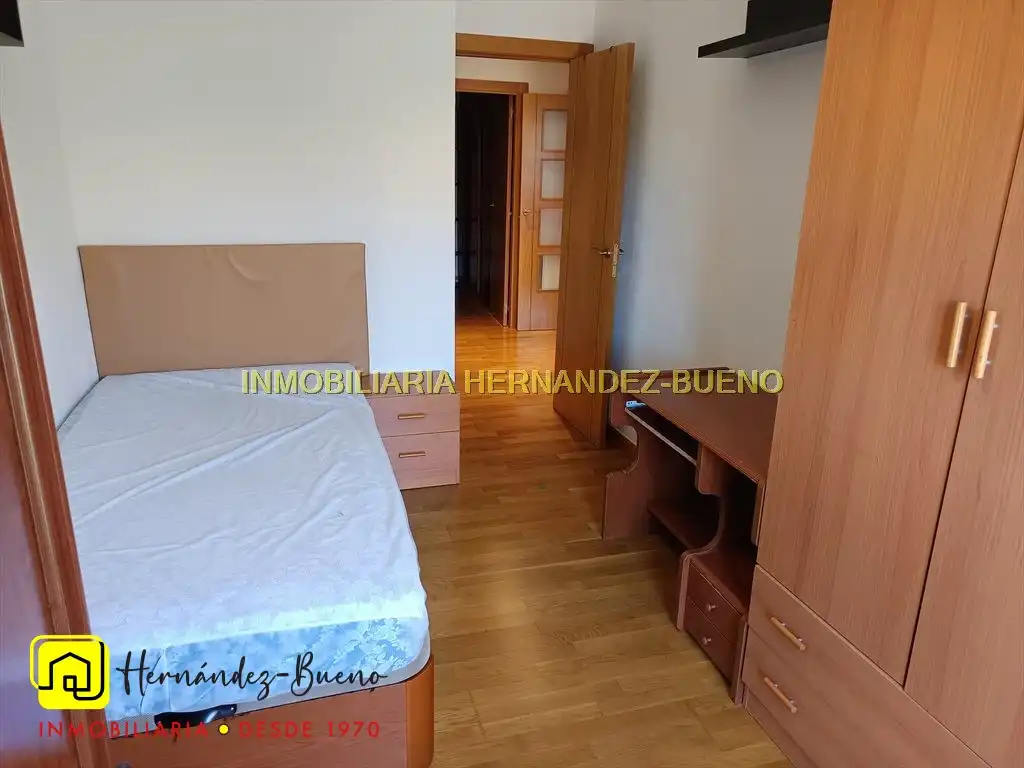 Habitación de Piso de alquiler en Salamanca con Calefacción y Amueblado