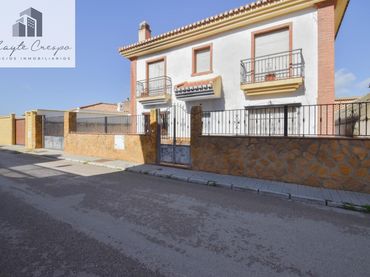 Casa in vendita a Calle de Granada