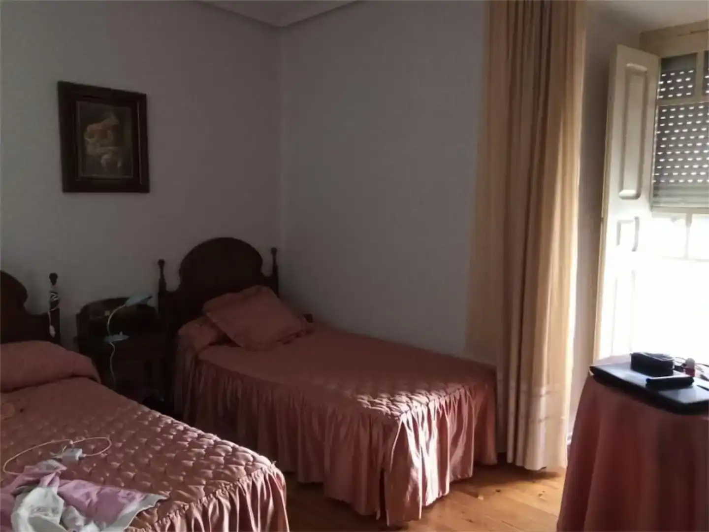 Dormitori de Finca rústica en venda en Valderas amb Parquet, Traster i Moblat