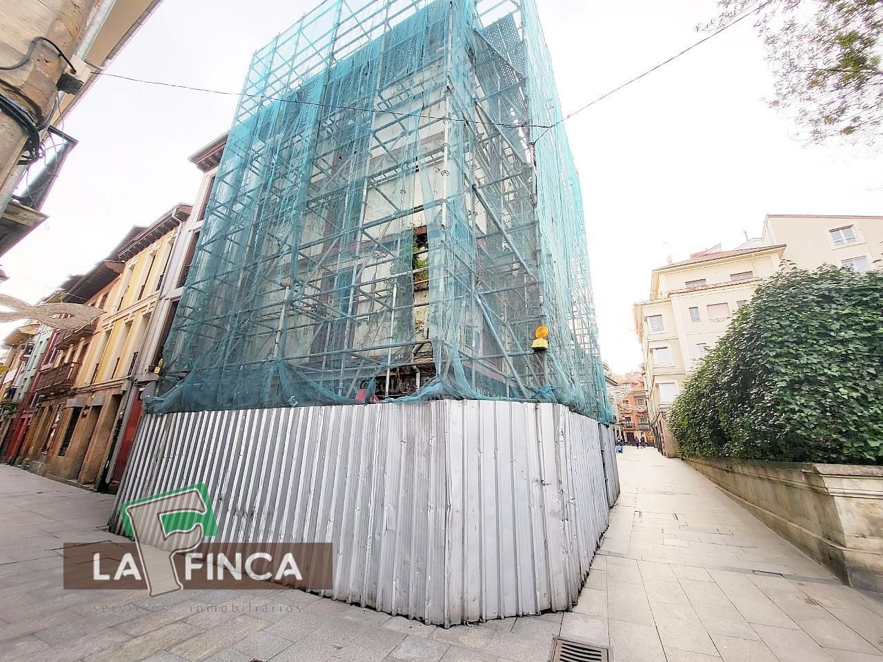 Außenansicht von Residential zum Verkauf in Oviedo 