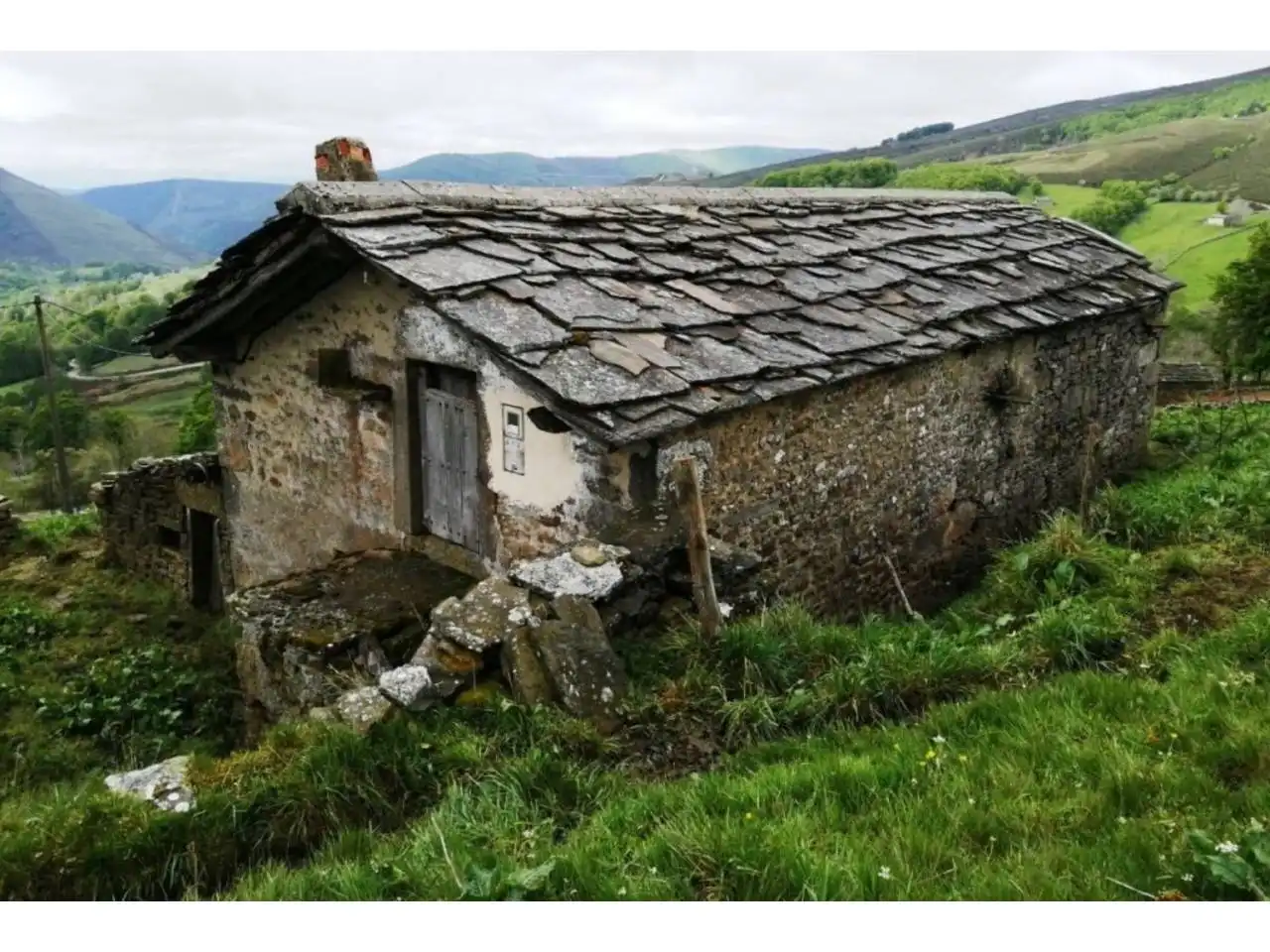 House with garden for sale in Lugar la Sia 13, imagen 2