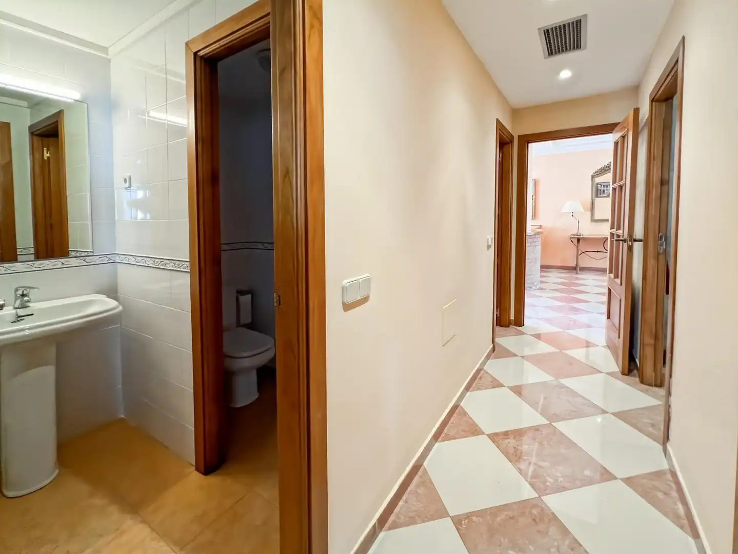 Country homes for sale in Buitrago del Lozoya  with Air Conditioner and Alarm