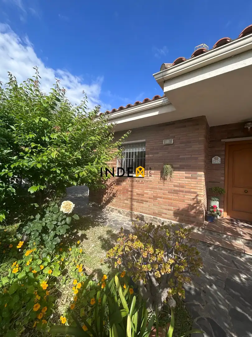 Exterior view of Houses for sale in Sitges  with Heating and Private garden