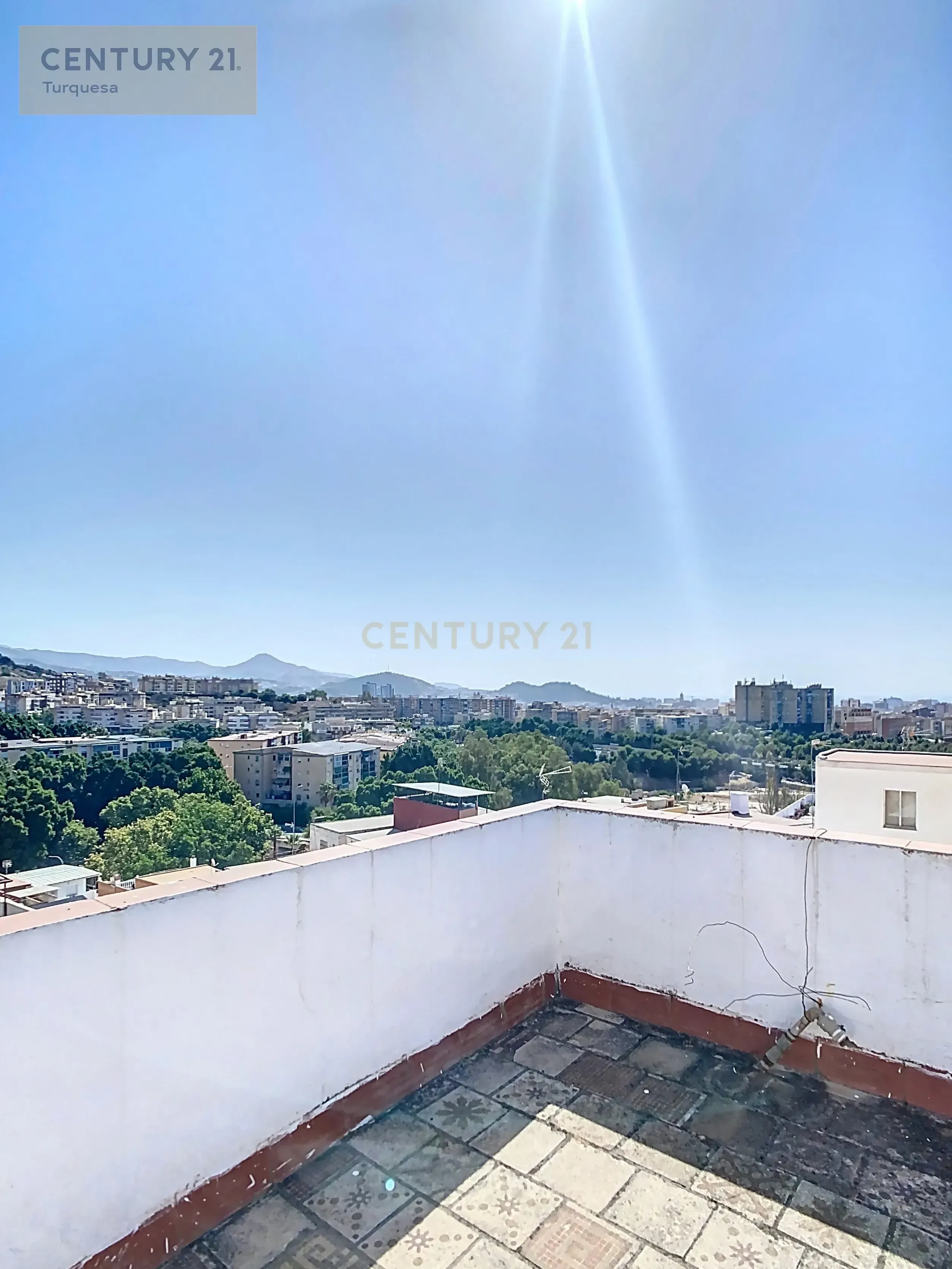 Exterior view of House or chalet for sale in Málaga Capital  with Air Conditioner and Terrace