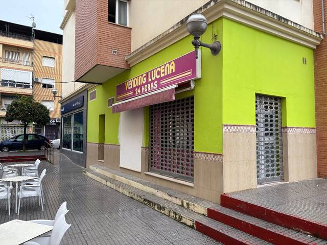 Local comercial en Alquiler en Avenida del Parque, 62 en San Francisco