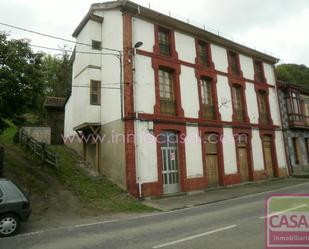 Vista exterior de Casa o xalet en venda en Aller