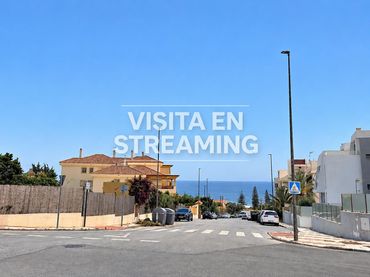 Pis amb ascensor en venda a Calle Aristóteles
