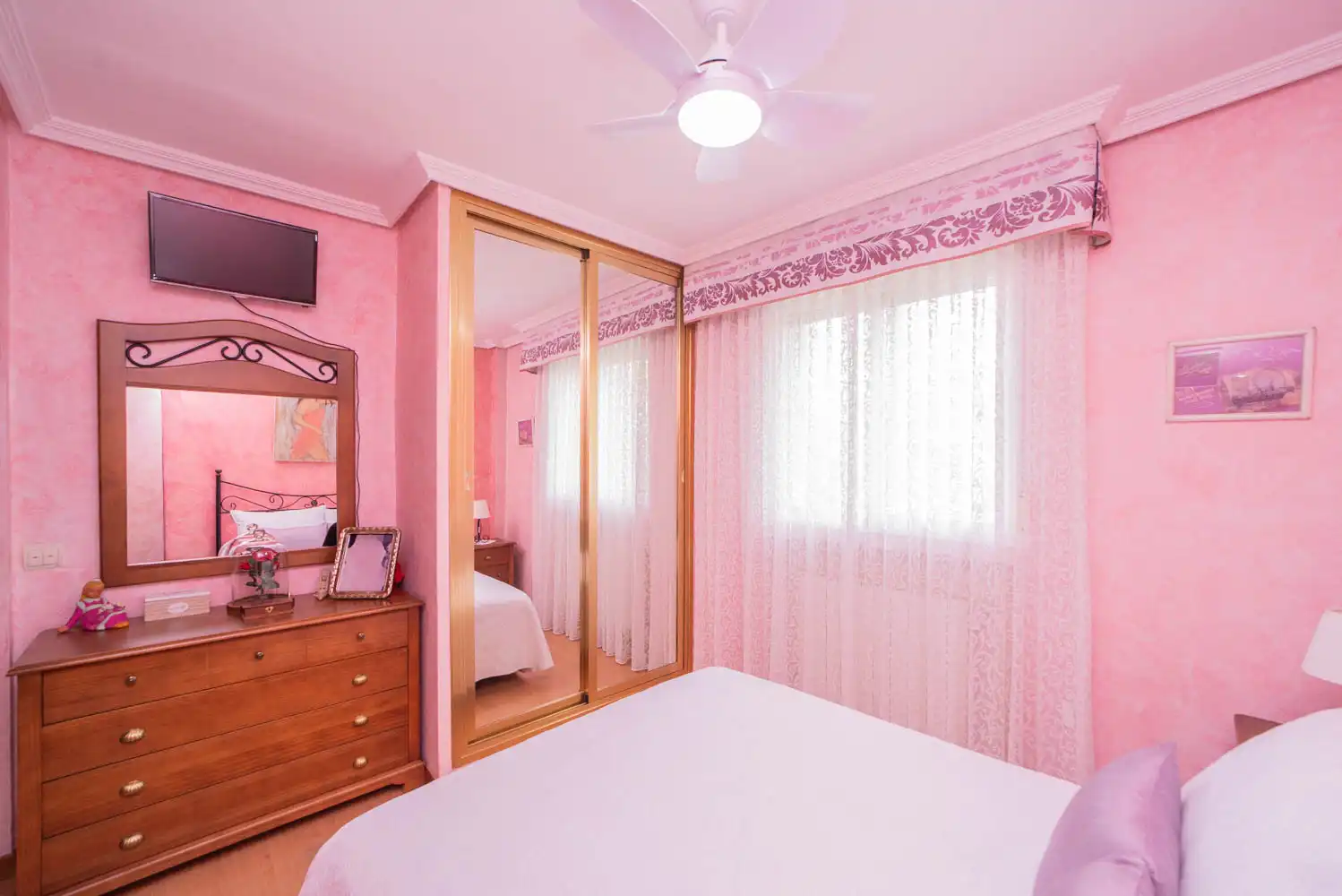 Bedroom of Flat for sale in Leganés  with Air Conditioner, Storage room and Community pool