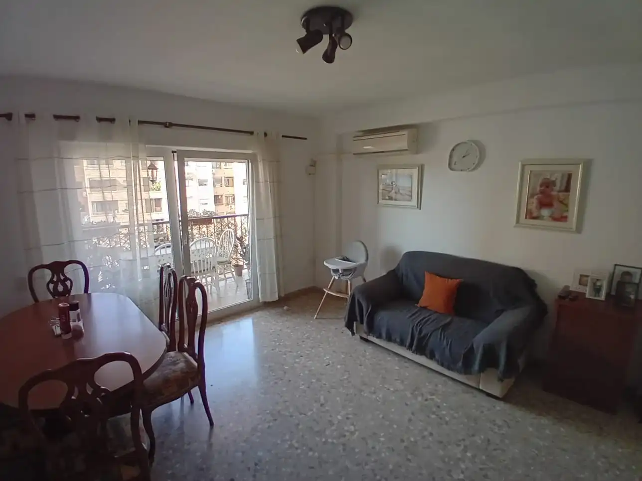 Wohnzimmer von Wohnung zur Miete in Valencia mit Klimaanlage, Möbliert und Balkon
