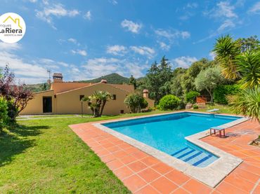 Villa avec piscine à vendre à Arenys de Munt