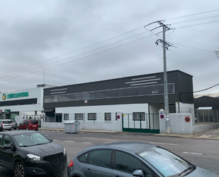 Vista exterior de Nau industrial en venda en Leganés amb Calefacció i Alarma