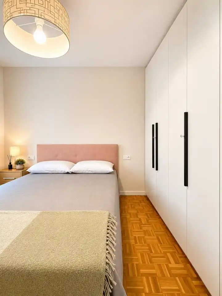 Schlafzimmer von Wohnung zur Miete in Segovia mit Heizung, Terrasse und Möbliert