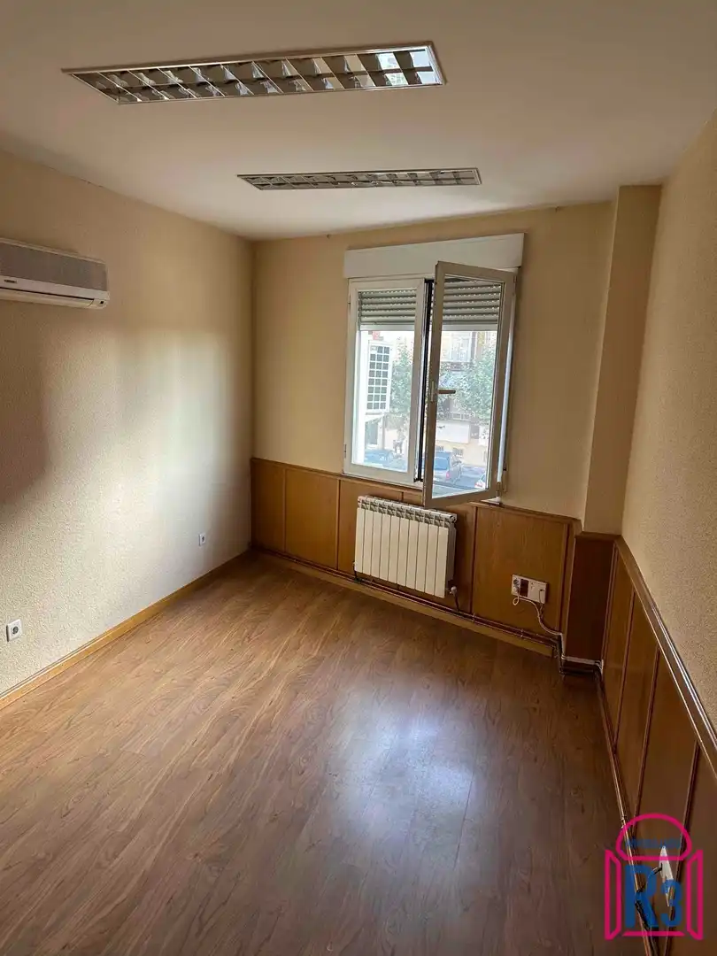 Commercial properties for sale in Libertad, Villaquilambre