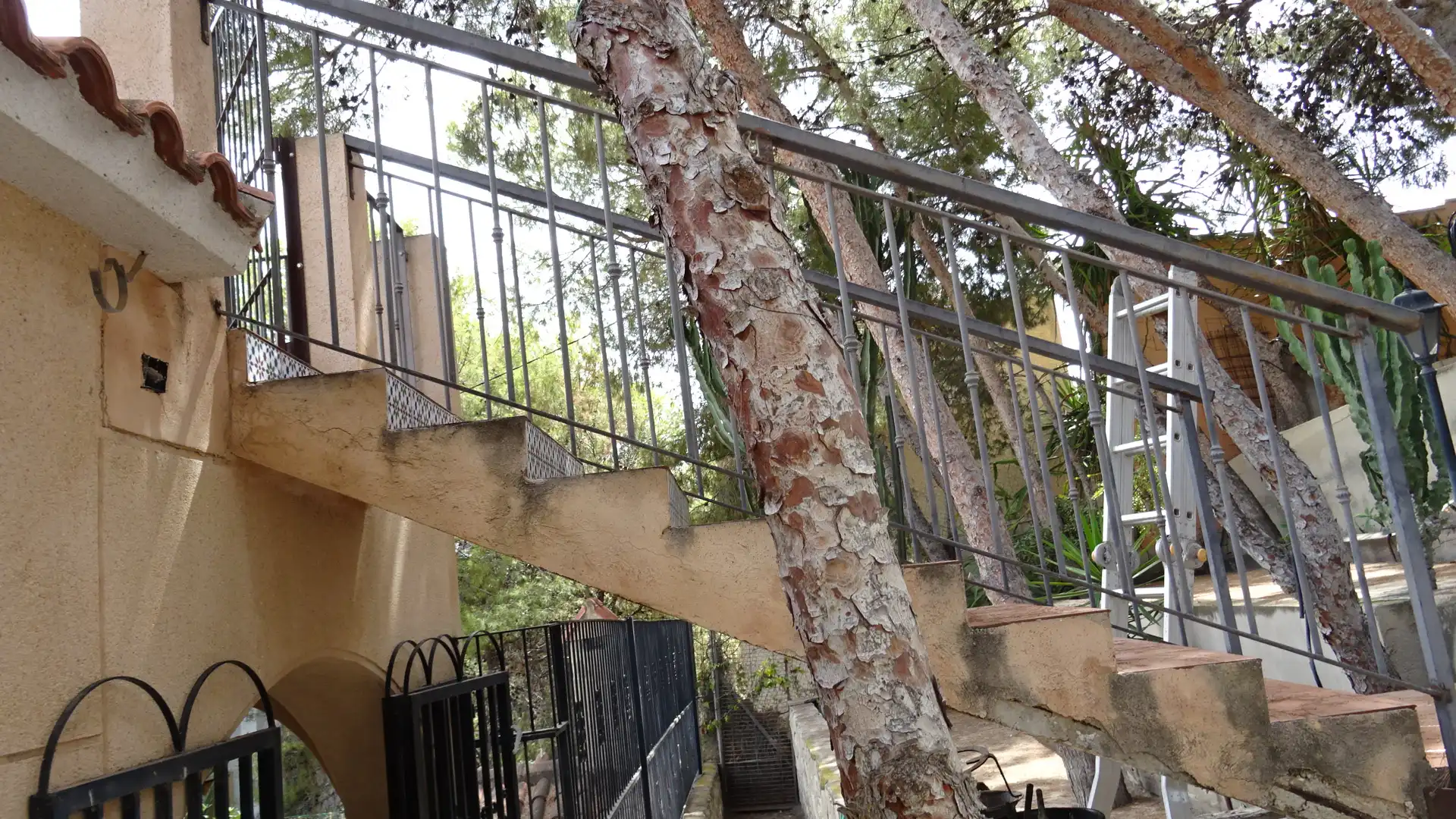 Exterior view of Houses for sale in El Campello  with Air Conditioner, Heating and Private garden