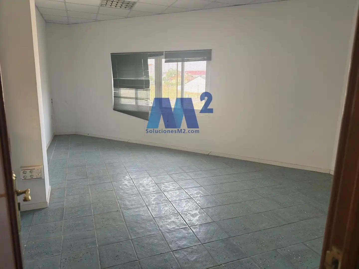 Schlafzimmer von Fabrikhallen zur Miete in Valmojado