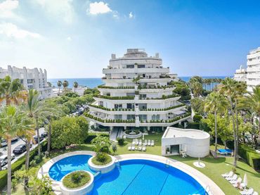Apartment mit Pool zum Verkauf in ESTEBANEZ CALDERON 6
