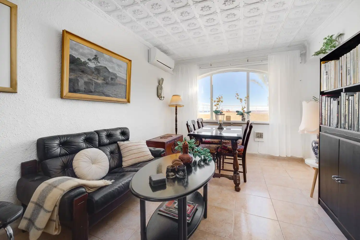 Sala de estar de Casa adosada en venta en Torrevieja con Aire acondicionado, Calefacción y Jardín privado