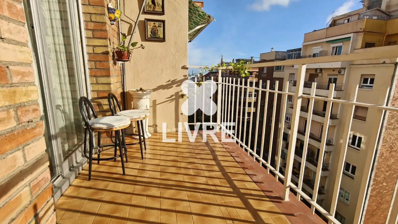 Terraza de Piso en venta en Barcelona con Calefacción y Balcón