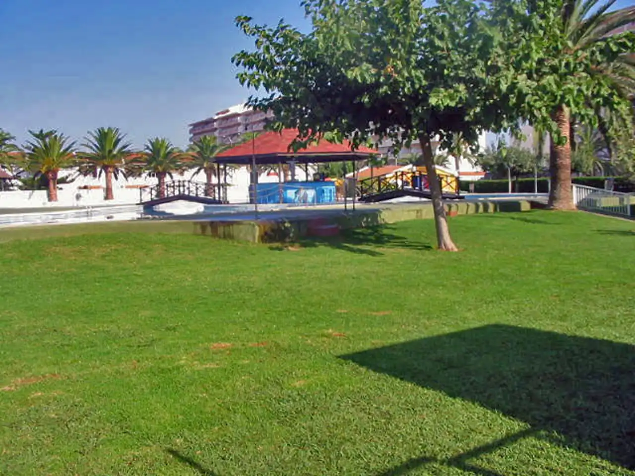 Piscina de Casa o xalet de lloguer en Peñíscola / Peníscola amb Aire condicionat, Calefacció i Terrassa