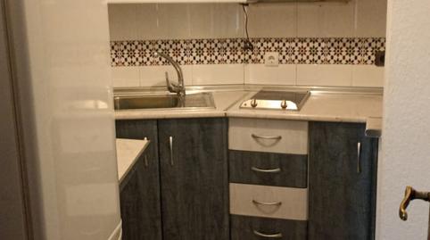 Foto 3 de Estudio de alquiler en Calle Doctor García Anguita, San Bartolomé - Millán de Priego,  Jaén Capital