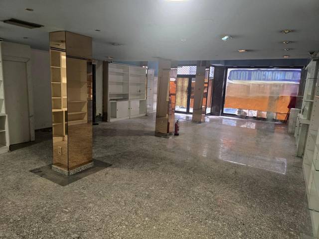 Local comercial en Alquiler en Calle Calle de Gascón de Gotor, 19, 19 en Ruiseñores