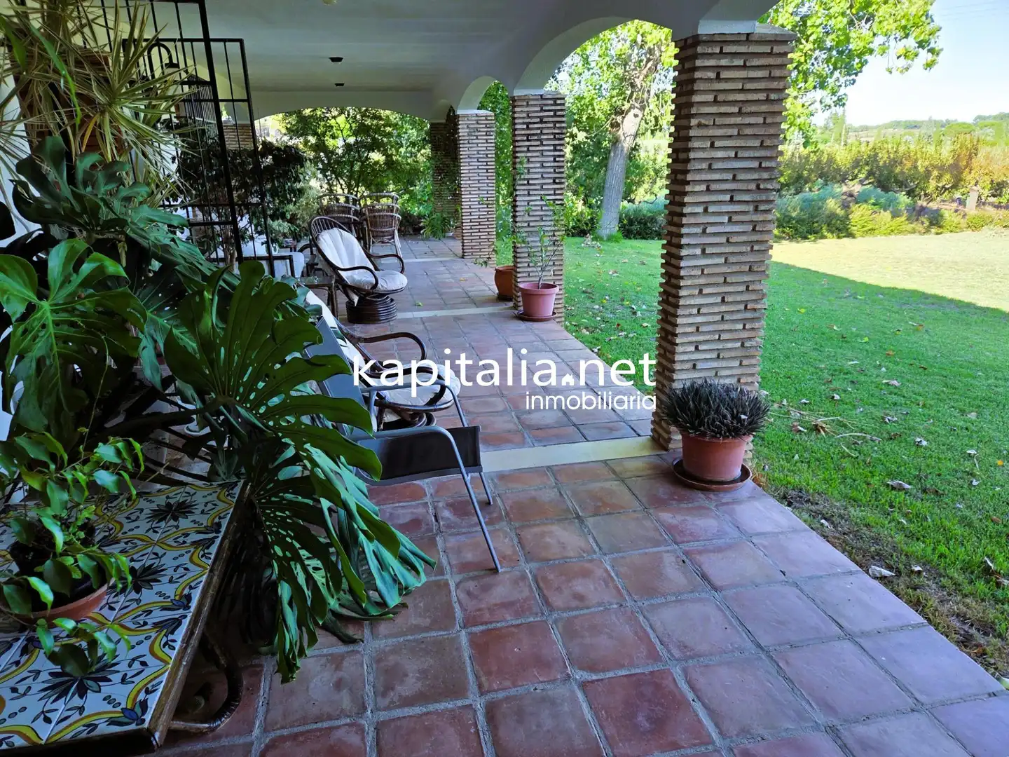 Jardí de Casa o xalet en venda en Ontinyent amb Jardí privat, Traster i Piscina comunitària
