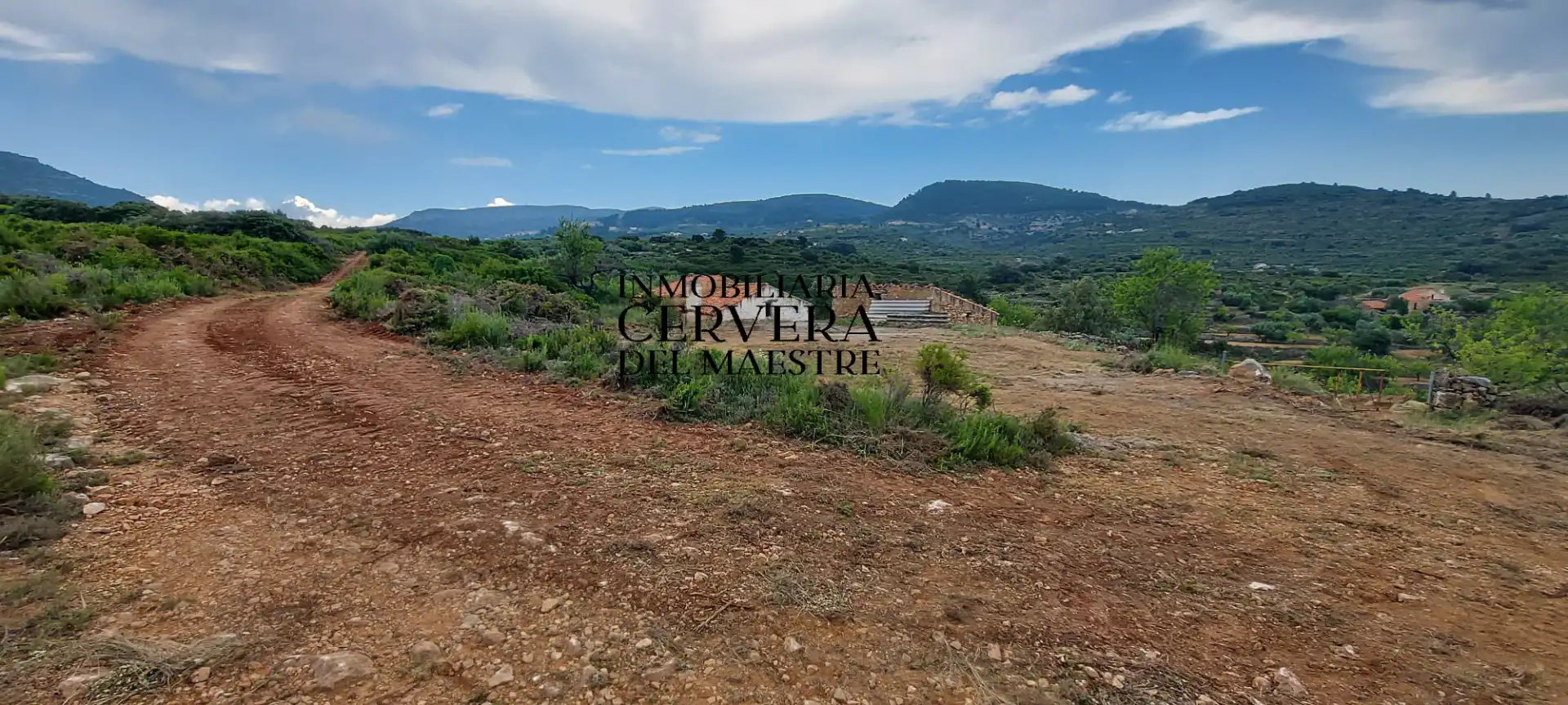 Country house zum Verkauf in Sierra Engarcerán mit Privatgarten