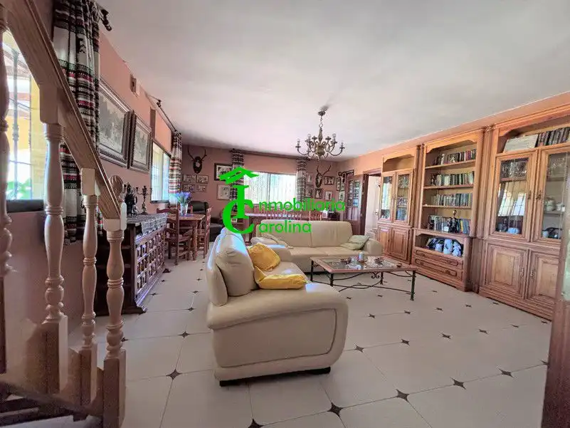 Sala d'estar de Finca rústica en venda en Santa Elena amb Terrassa