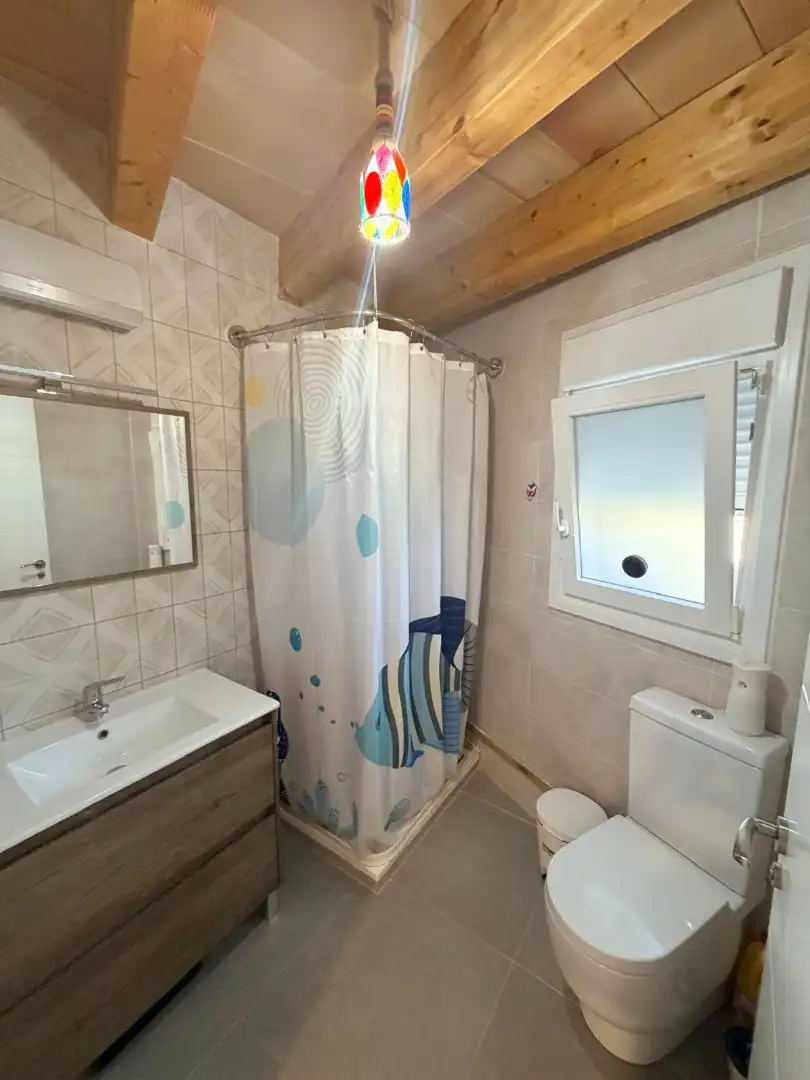 Baño de Casa adosada en venta en Anglesola con Aire acondicionado, Calefacción y Jardín privado