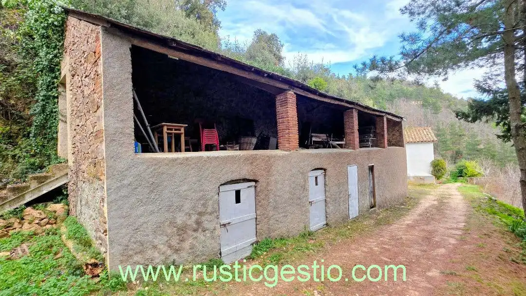 Finca rústica en venta en Sant Hilari Sacalm con Jardín privado y Balcón