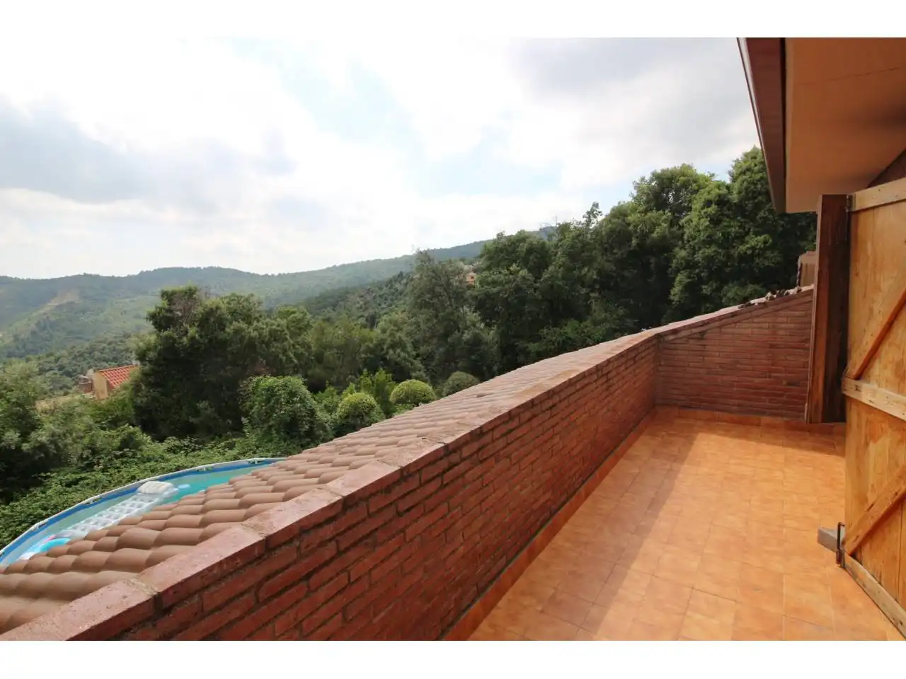 Terraza de Casa o chalet en venta en Castellar del Vallès con Calefacción, Jardín privado y Terraza