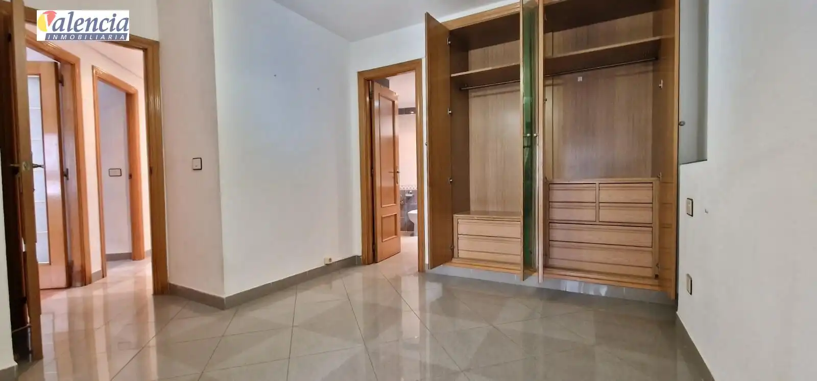 Bedroom of Flat for sale in Valencia  with Balcony