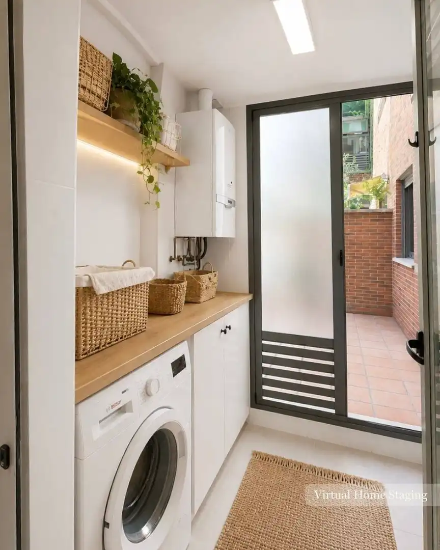 Balcony of Ground floor for sale in La Moraleja  with Air Conditioner, Heating and Private garden