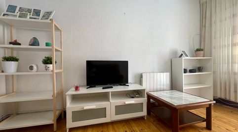 Foto 3 de Piso de alquiler en Santutxu - Basarrate, Bilbao