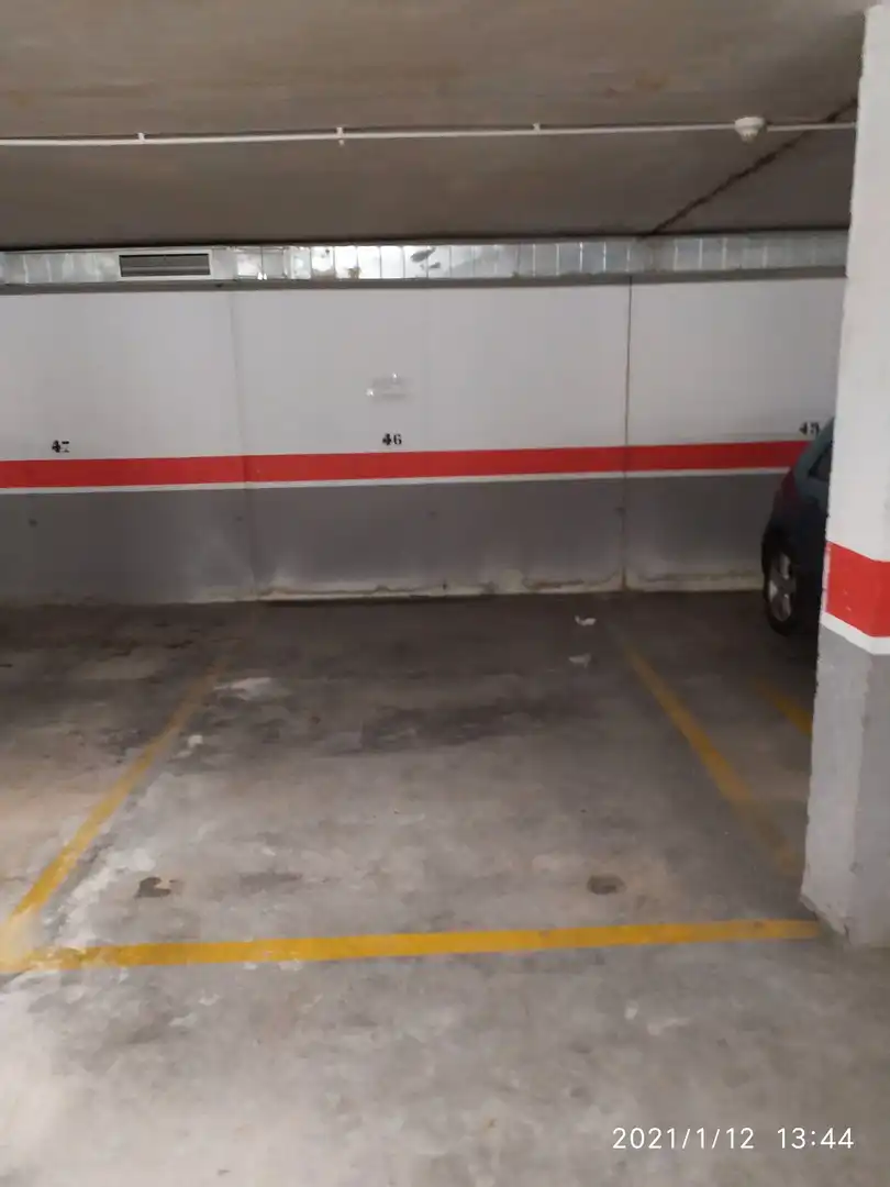 Parkplatz mit Aufzug zur Miete in Avenida Juan Carlos I 84, imagen 3