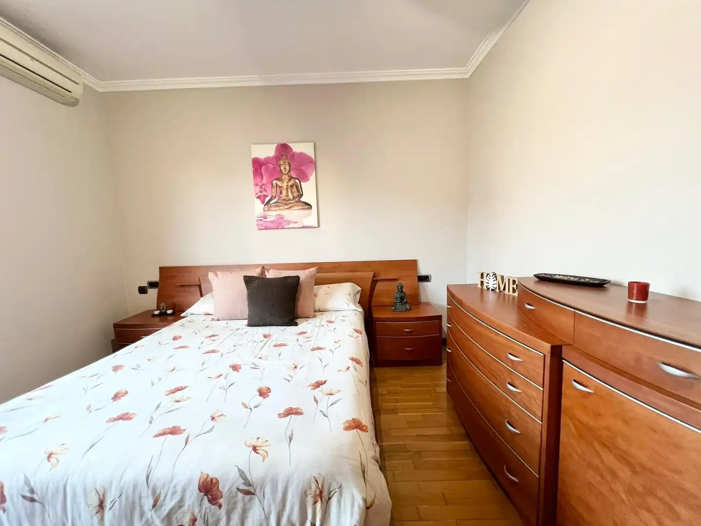 Bedroom of Duplexes for sale in L'Hospitalet de Llobregat  with Terrace and Balcony