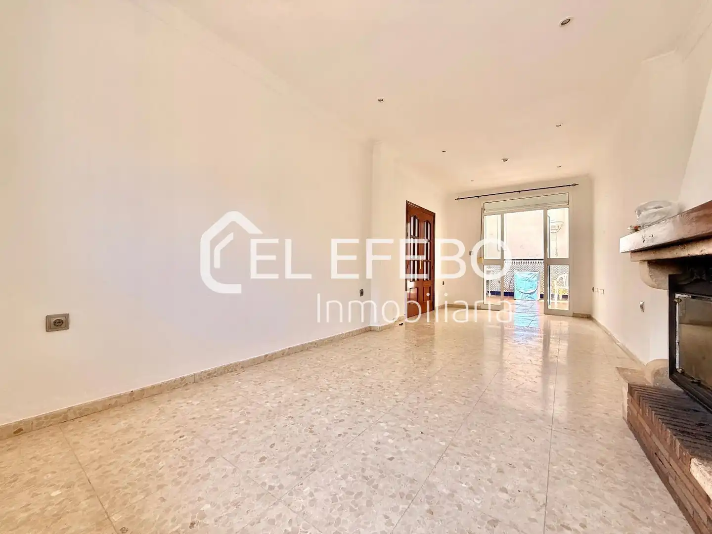 Sala d'estar de Casa o xalet de lloguer en Antequera amb Aire condicionat, Calefacció i Terrassa