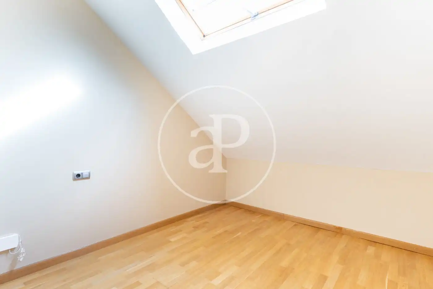 Schlafzimmer von Maisonette zum Verkauf in Valencia mit Klimaanlage, Heizung und Terrasse