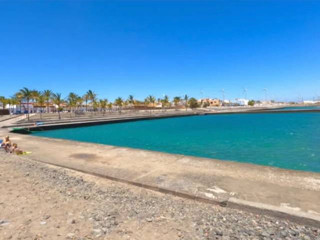 Terreno residencial en Venta en Calle Chinchorro, 1 en Castillo del Romeral - Juan Grande