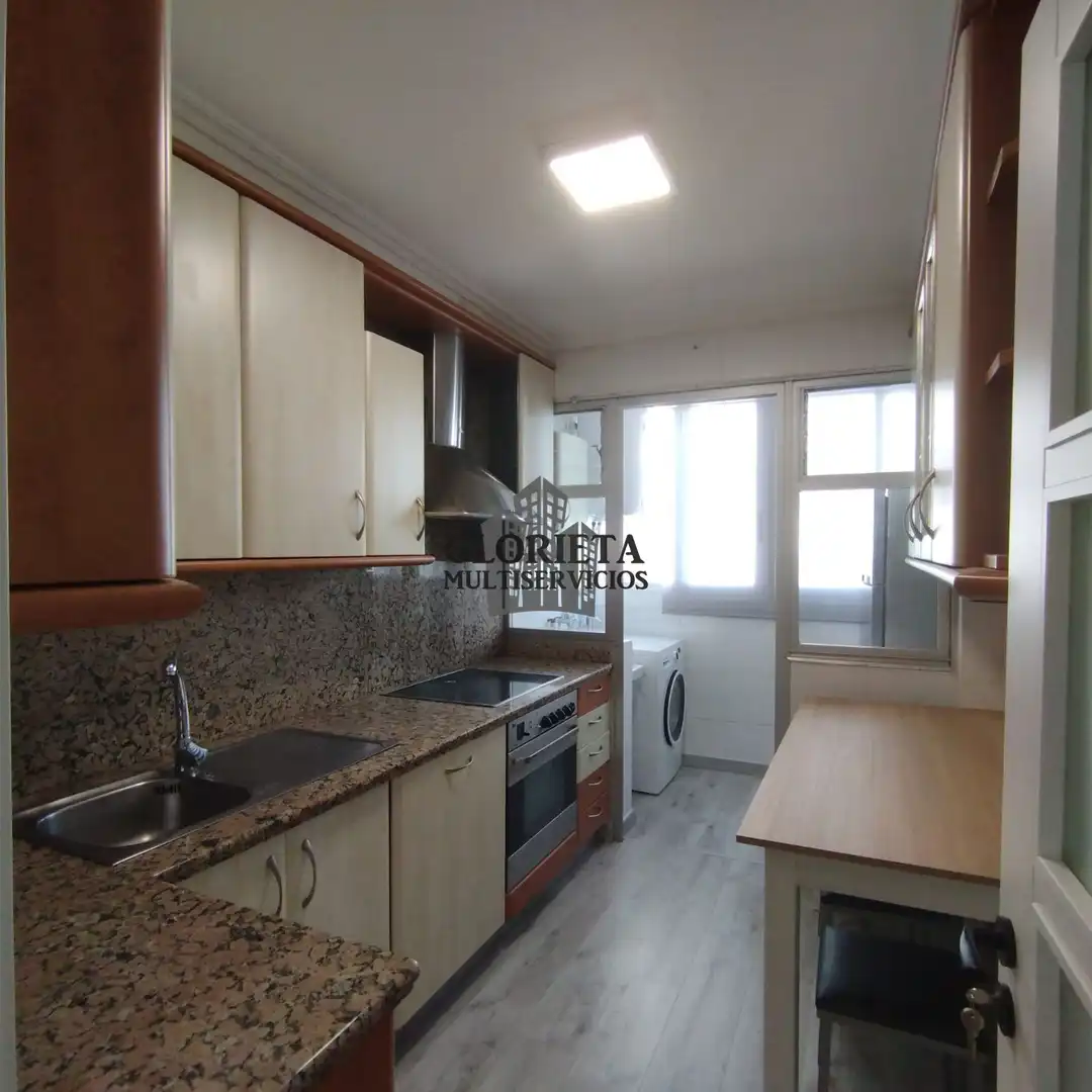 Flat for rent in Coia