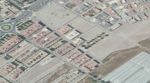 Foto 2 de Piso en venta en Moscu 2, San Isidro - Campohermoso, Níjar