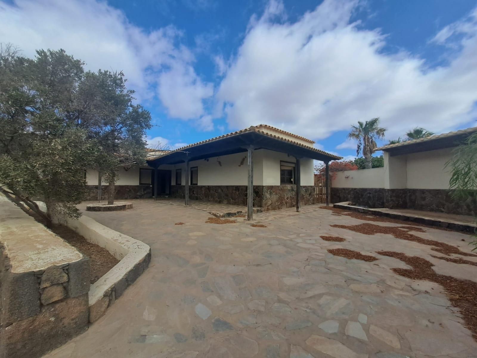 Exterior view of House or chalet for sale in Puerto del Rosario
