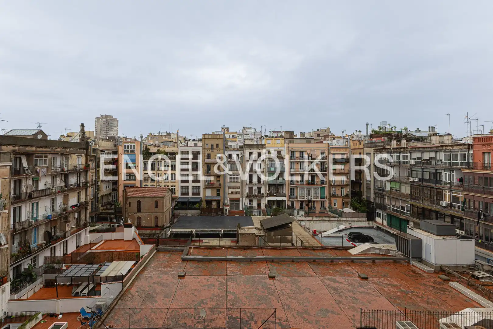Vista exterior de Dúplex en venda en Barcelona amb Aire condicionat, Calefacció i Parquet