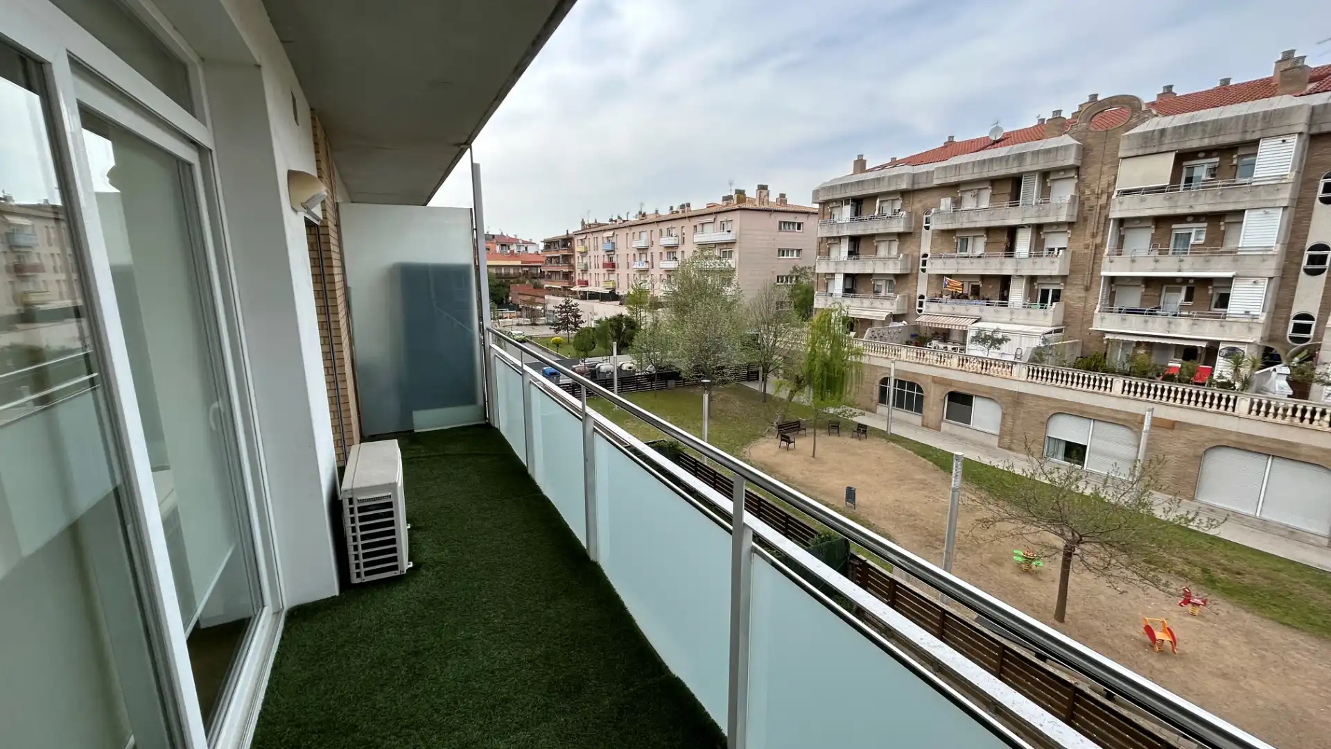 Terrassa de Pis en venda en Girona amb Aire condicionat, Calefacció i Parquet
