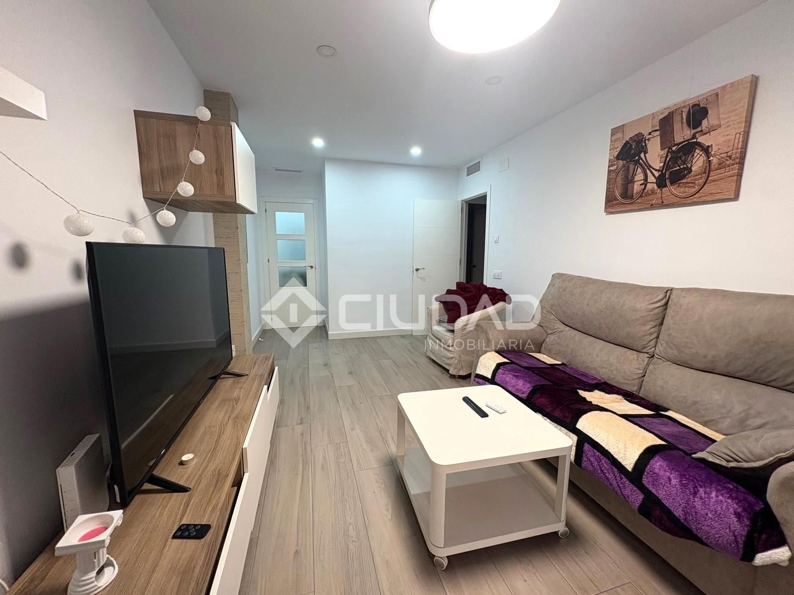 Living room of Flat for sale in Sanlúcar de Barrameda  with Terrace and Balcony