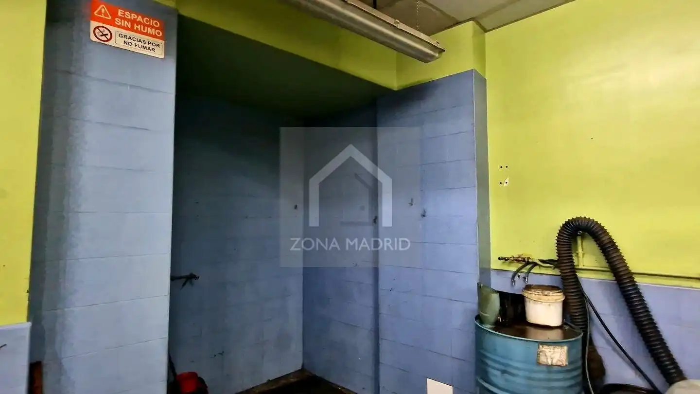 Local en venda en Madrid