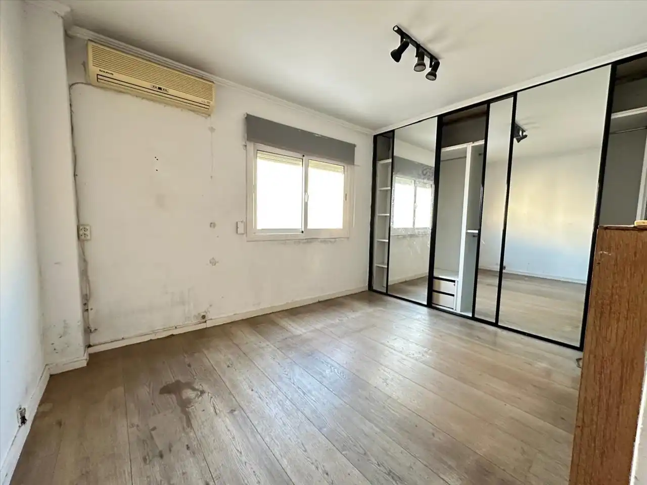 Schlafzimmer von Wohnung zum Verkauf in  Palma de Mallorca mit Balkon